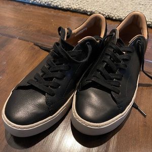 Reduced price! Black Tom’s sneakers 👟